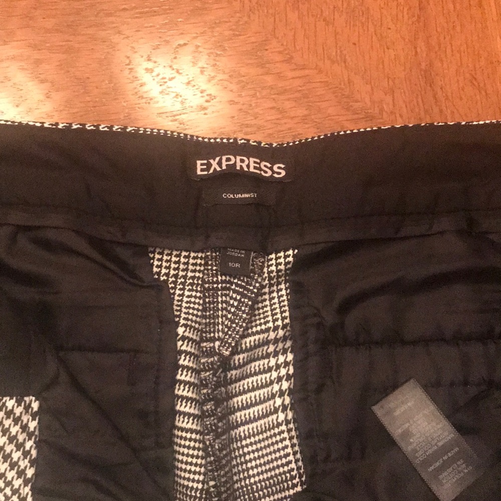 Express Columnist Pants - Picture 2 of 2